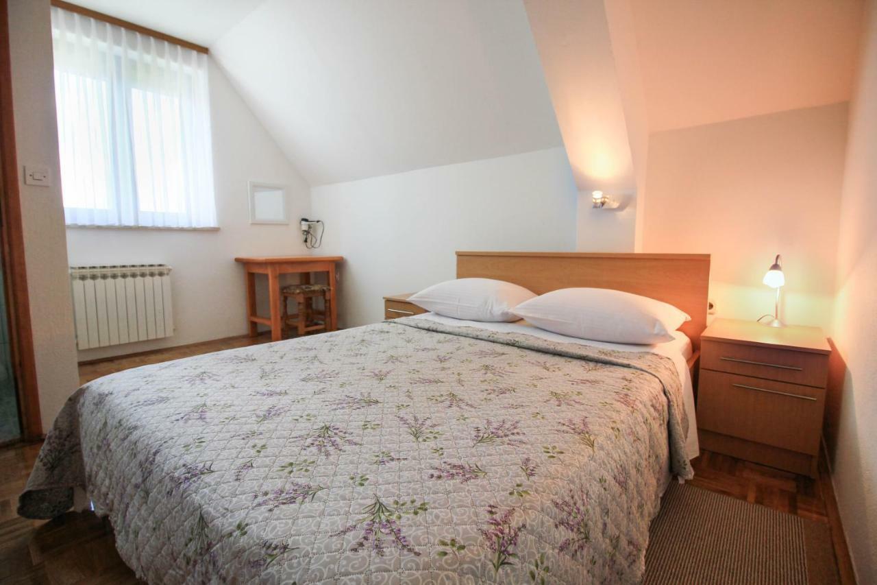 Hotel House Milan Rastovača Zewnętrze zdjęcie