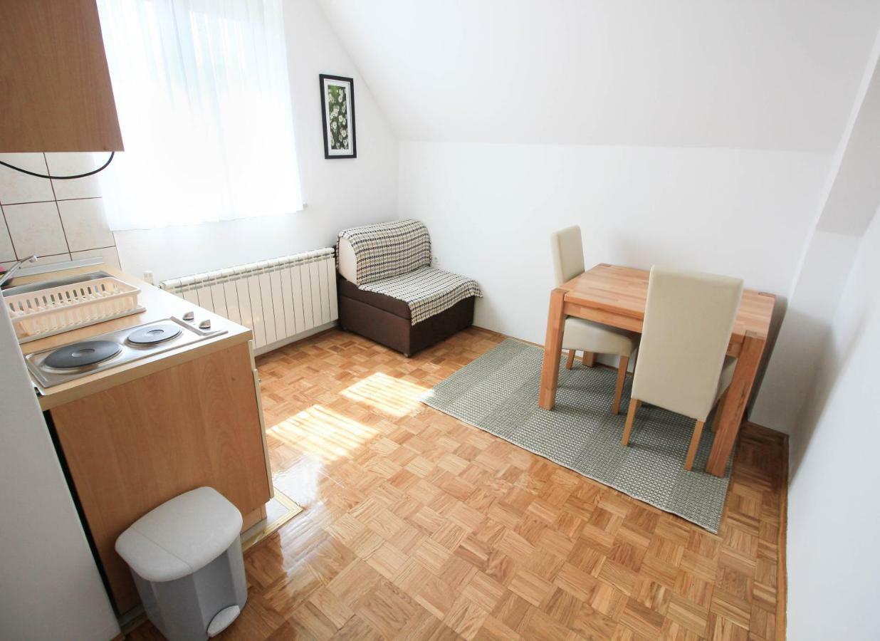 Hotel House Milan Rastovača Zewnętrze zdjęcie